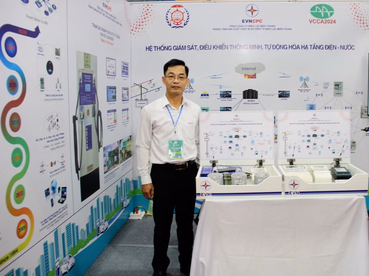 Trien lam quoc te lan thu 7 ve Dieu khien va Tu dong hoa-Hinh-10