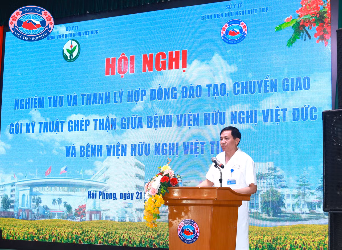 Bệnh viện Hữu Nghị Việt Tiệp phẫu thuật thành công ca ghép thận số 6 - Hình 3 Benh vien Huu Nghi Viet Tiep phau thuat thanh cong ca ghep than so 6-Hinh-3