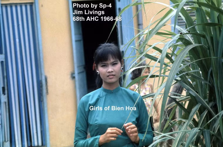 Trong chiến tranh Việt Nam, những mối quan hệ "tình - tiền" giữa lính Mỹ với các người đẹp Việt Nam là điều rất phổ biến và công khai.