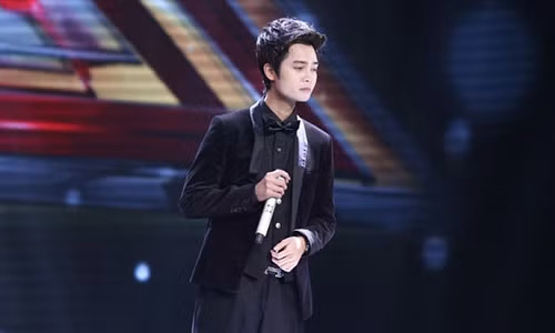 Hoang tu buon cua The X-Factor khien Ho Quynh Huong me man