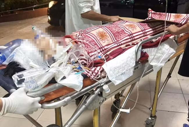  Nam sinh lớp 11 nghi bị đánh nhầm tử vong: Tối 7/6/2023, tại khu vực xã Xuân Lâm (huyện Nam Đàn, Nghệ An) mất điện, N.C.T. (học sinh lớp 11 Trung tâm Giáo dục thường xuyên nghề) cùng anh trai ra quán uống nước thì có chiếc ô tô màu đen dừng lại, một nhóm thanh niên bước xuống rồi lao tới đuổi đánh anh em T. cùng nhóm bạn. Anh trai T. và 3 người bạn chạy được vào nhà dân. Còn T. bị nhóm này bắt lại. Mặc dù T. đã quỳ van xin, giải thích nhưng vẫn bị đánh đến ngất xỉu và đã tử vong vào ngày 14/6. 