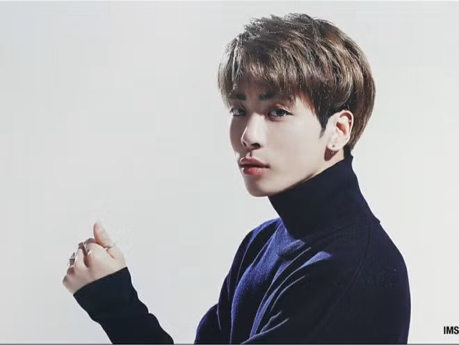Giọng ca chính Kim Jong Hyun đột ngột qua đời là tin tức gây chấn động làng giải trí tháng 12/2017.