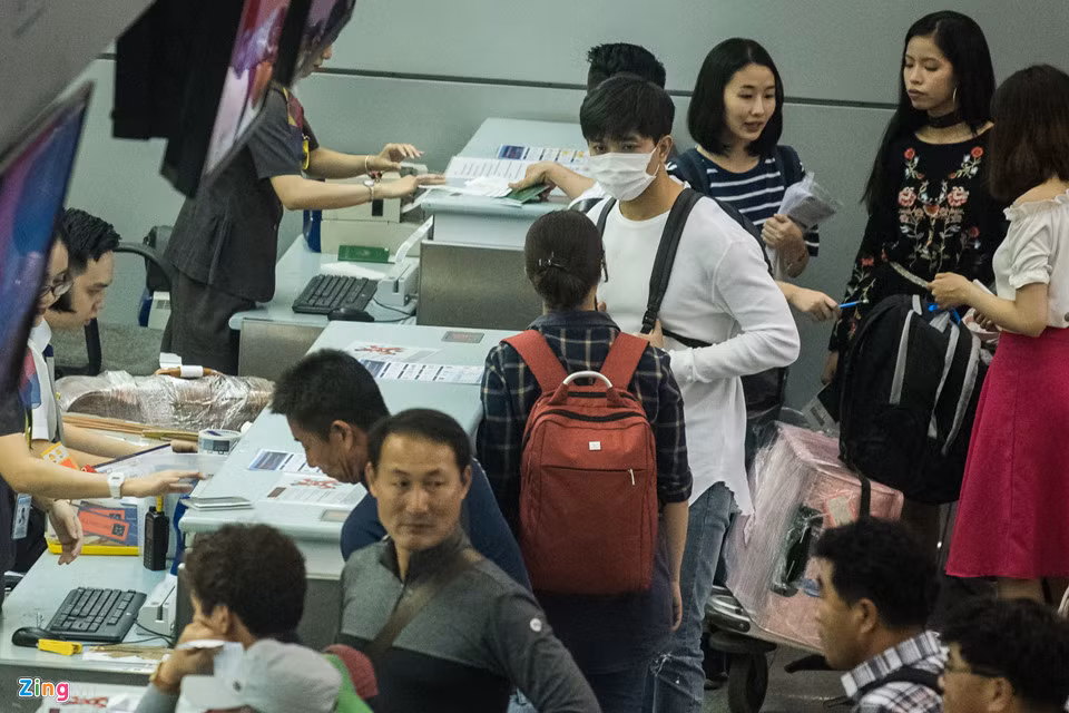 Giữa những ồn ào và bàn tán, Tim ngầm khẳng định vẫn yêu vợ trên trang cá nhân. "1.000 năm sau anh vẫn như vậy. Quan trọng gì nhân tình thế thái. Khi trong tim anh vẫn còn có em", anh viết.
