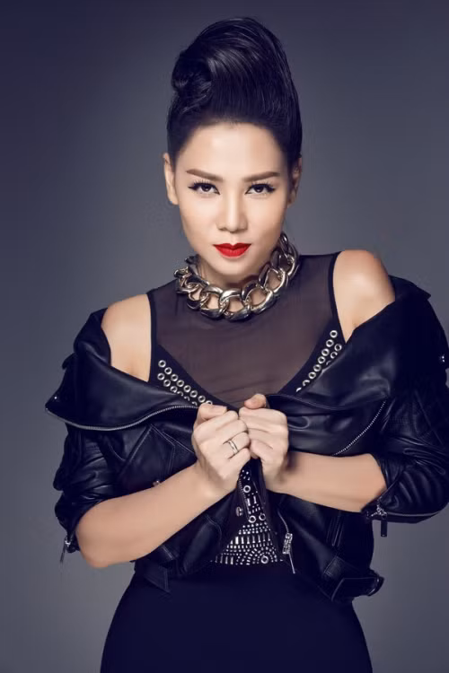 Thu Minh muon nhan Chi Pu lam hoc tro?