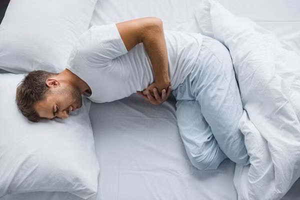 Lưu ý, nước mật ong không thích hợp dùng thay thế nước lọc buổi sáng. Bạn chỉ nên uống nó khi có mục đích rõ ràng. Đặc biệt, bệnh nhân tiểu đường không nên uống loại nước này. Chúng chứa lượng lớn đường fructose, có thể làm tăng đường huyết. (Ảnh: Wonderful Materia Medica)