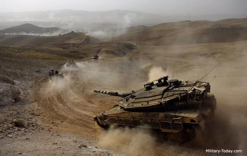 Tiếp đó, trong chiến dịch quân sự năm 2014 với lực lượng Hamas, xe tăng Merkava Mk 4 với Trophy đánh chặn nhiều đợt tấn công bằng tên lửa chống tăng Kornet, Metis-M và cả súng chống tăng RPG-29 - đều là vũ khí diệt tăng mạnh nhất thế giới hiện nay. Nguồn ảnh: Military-Today