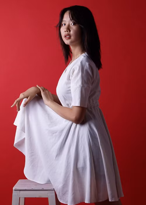 Chia sẻ trên Tiền Phong, 10X cho biết, khi được chọn vào bán kết, cô rất bất ngờ và bối rối. Ảnh: Thời đại plus