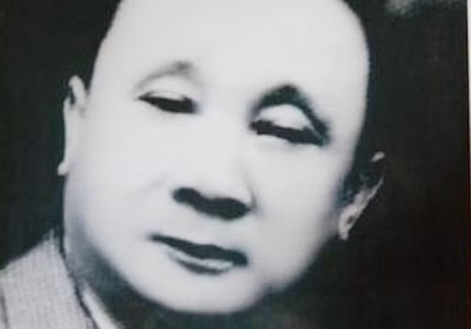 Trong số những nhà đại phú Việt Nam thời kỳ này, Trần Trinh Trạch là bố đẻ của công tử Bạc Liêu Trần Trinh Huy. Không chỉ nổi tiếng về giàu có, ông Trần Trinh Trạch còn là tay chơi khét tiếng đương thời.