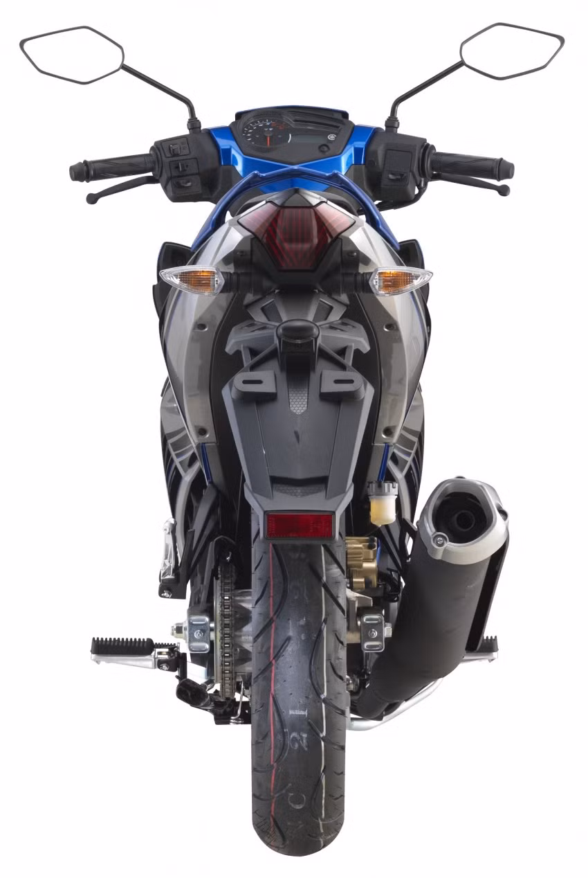 Kể từ thời điểm Honda Việt Nam ra mắt mẫu côn tay Winner 150, hãng xe Yamaha đã liên tục có những động thái làm mới chiếc xe của mình với hàng loạt phiên bản tại thị trường Đông Nam Á.