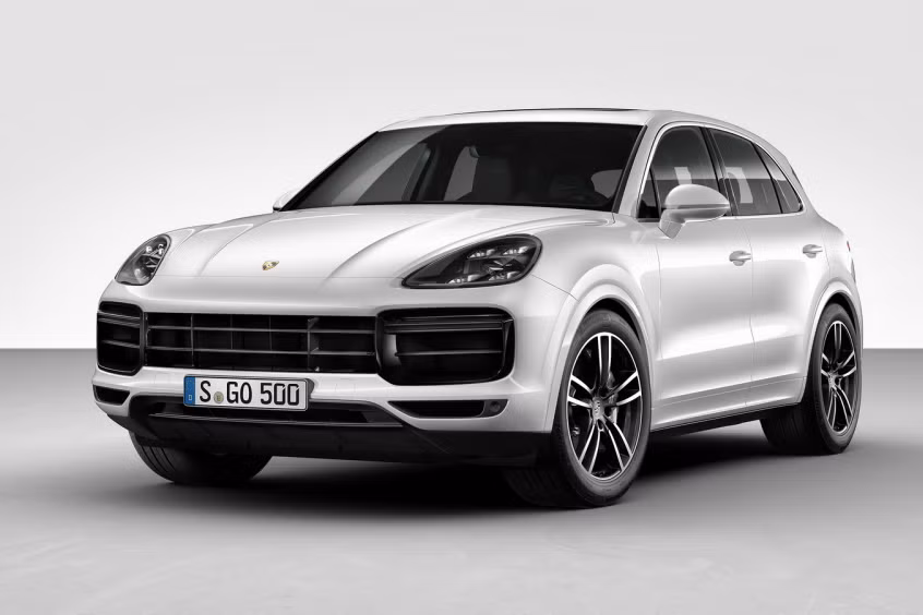 Tại thị trường Châu Âu, giá bán của chiếc SUV thể thao này vào khoảng 166.000 USD (gần 3,8 tỉ đồng).