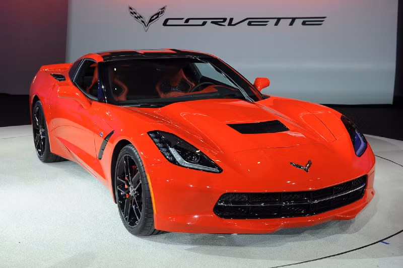 Chiếc xe thể thao thứ hai trong danh sách này là Chevy Corvette với 8,8 năm. Ông Ly cho biết, "Corvette thế hệ thứ 7 có thể xem một phiên bản hiện đại của dòng xe cổ điển mà nó lần đầu tiên ra mắt vào năm 1953, điều này làm cho nó dễ dàng nhận ra bởi ngay cả một người mới bắt đầu đam mê xe hơi."
