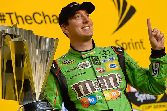 Trong năm 2011, anh lập cú đúp khi thắng ở ba đường đua thuộc hệ thống Nascar và xếp thứ ba trên bảng xếp hạng Sprint Cup Chase với mức tiền thưởng là 1,9 triệu USD. Tay đua 36 tuổi này cũng sở hữu một đội đua riêng mang tên mình. Hiện anh đang thi đấu cho Joe Gibbs Racing.