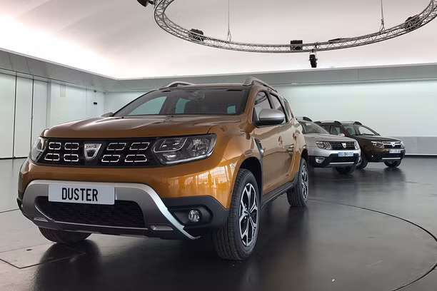 Mới đây, hãng Dacia vừa giới thiệu hình ảnh “full không che” của chiếc xe ôtô Duster 2018 (hay còn có tên gọi khác tại thị trường Việt Nam là Renault Duster) tới giới truyền thông tại trung tâm Technocentre của tập đoàn mẹ Renault ở Guyancourt, Pháp trước thềm triển lãm Frankfurt 2017.
