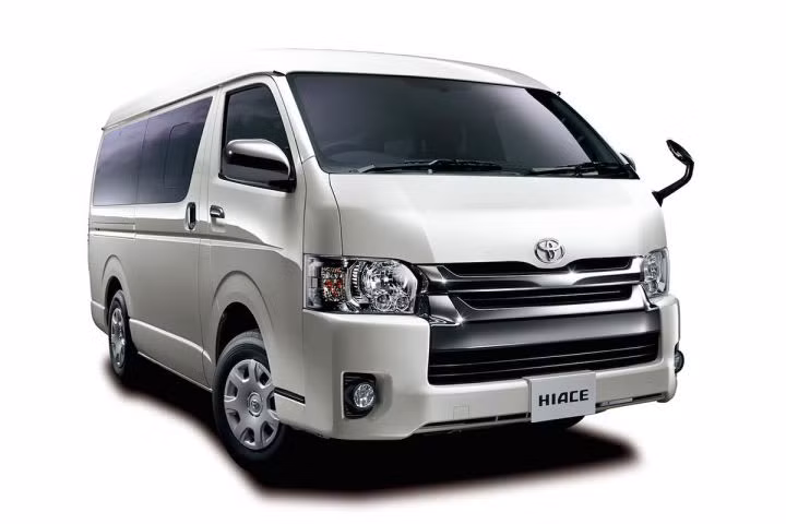 Tuy nhiên, một số thông tin rò rỉ gần đây cho biết Toyota Hiace thế hệ mới sẽ tràn ngập các trang bị công nghệ an toàn mới.