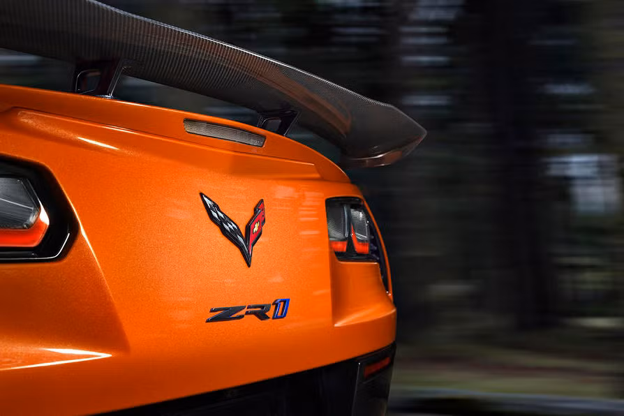 Chevrolet Corvette 2018 Chevrolet ZR1 sẽ được bán tại thị trường Mỹ vào mùa xuân năm 2018 (tháng 3 đến tháng 5 năm 2018). Trong khi các khách hàng tại Trung Đông phải chờ tới nửa cuối năm 2018. Hiện giá bán chưa được công bố.