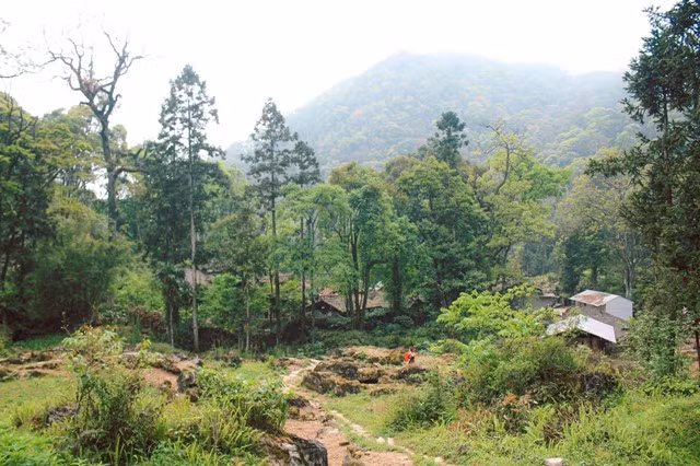 Kham pha lang Sao Ha mu suong khong khac gi trong phim 