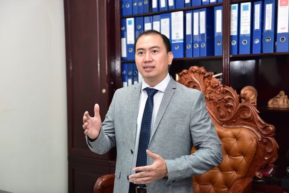 Luat su phai la nhung nguoi “khai phong”, dong gop cho xa hoi
