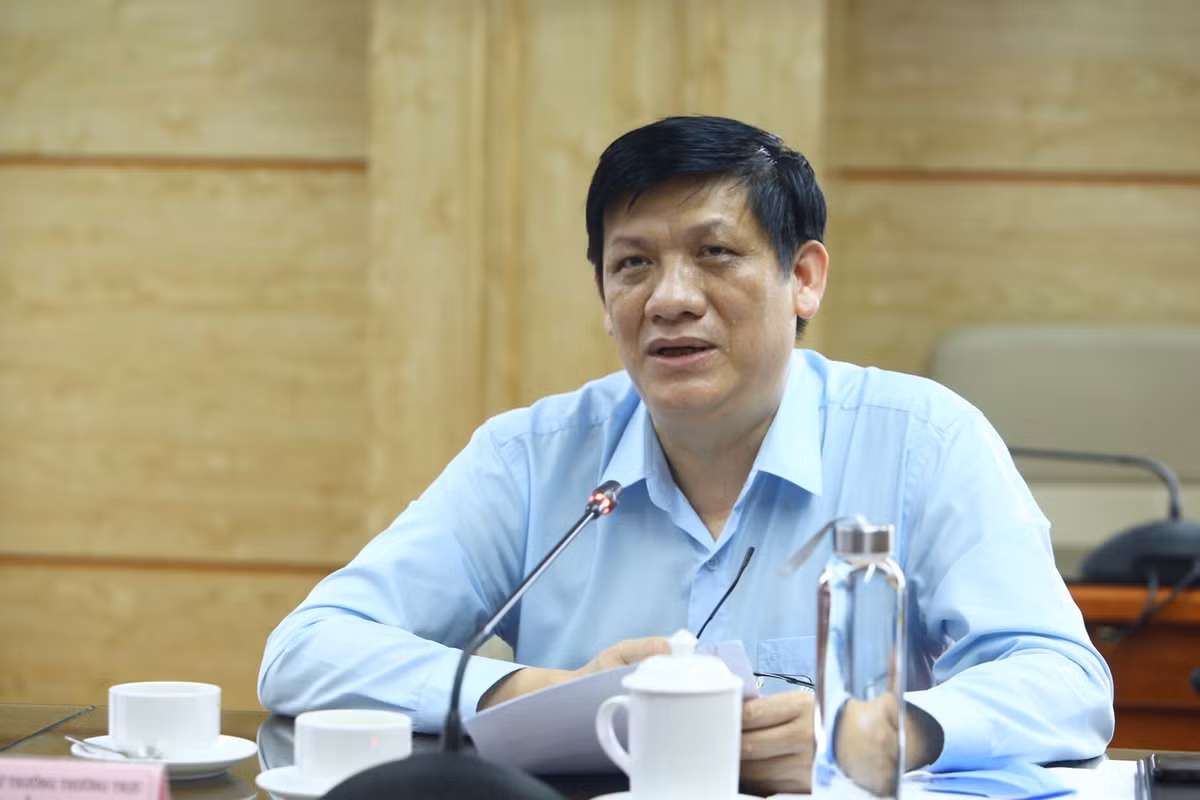 2,25 triệu USD nhận hối lộ và lời gợi ý của cựu Bộ trưởng Nguyễn Thanh Long - Hình 2 2,25 trieu USD nhan hoi lo va loi goi y cua cuu Bo truong Nguyen Thanh Long-Hinh-2