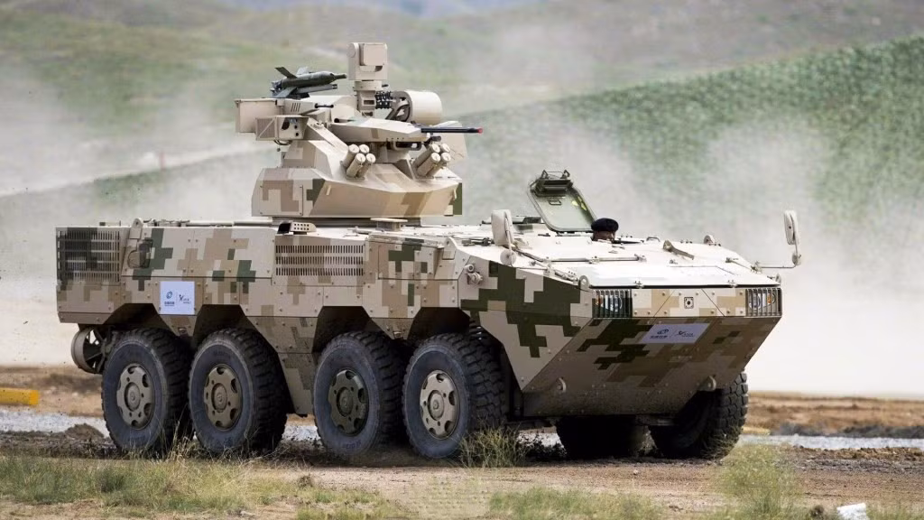 Ngoài ra chiếc APC này còn được trang bị hệ thống tên lửa dẫn đường chống tăng (ATGM) HJ-73 - về cơ bản là sự phát triển từ Malyutka (AT-3) của Liên Xô, cho phép diệt xe tăng từ khoảng cách 3 km.