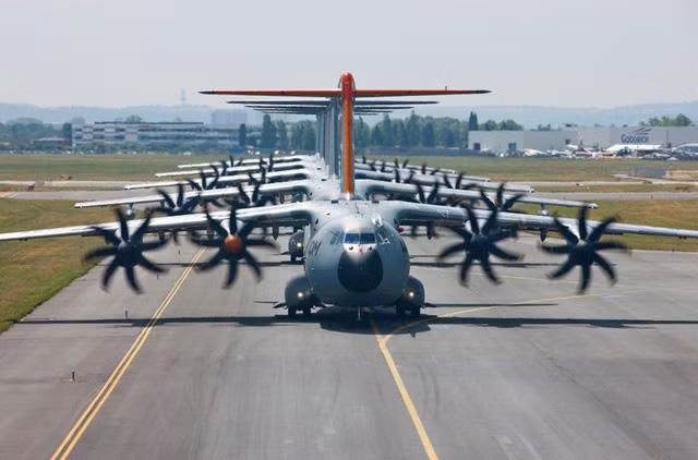 Quan trọng hơn, hợp đồng mua sắm vũ khí Nga sẽ giúp cho Kazakhstan tránh phụ thuộc vào nguồn cung bất ổn từ châu Âu và xây chắc quan hệ với Nga trong khuôn khổ Tổ chức Phòng thủ tập thể (CSTO).