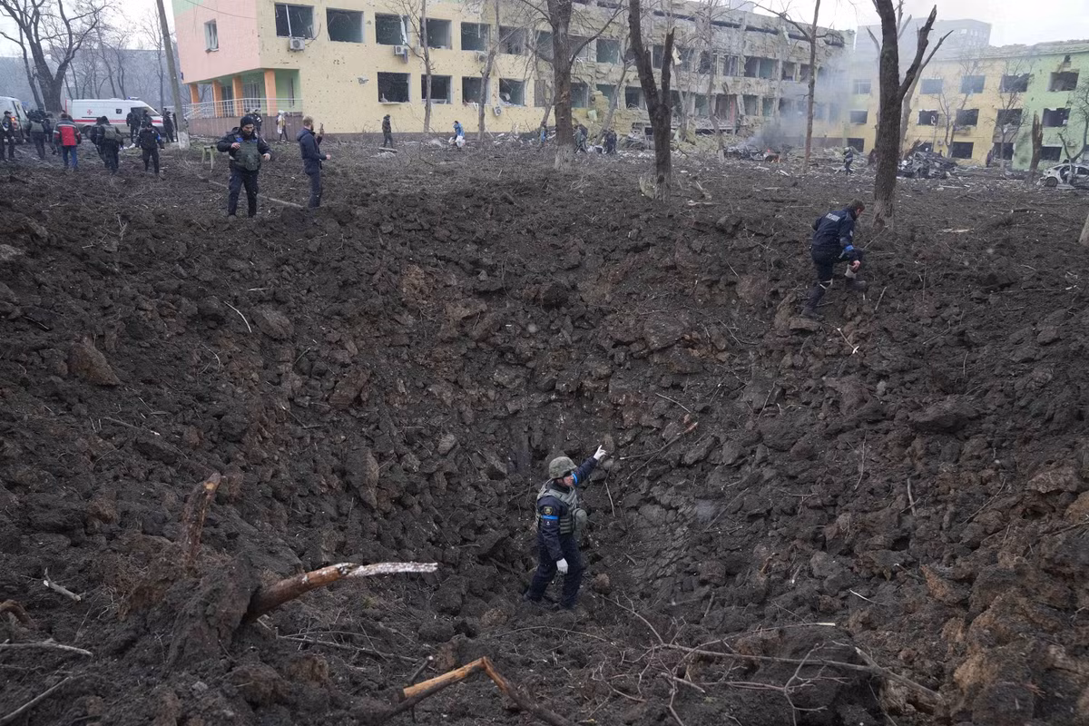 Trước đó, phía Mỹ cũng lên tiếng khẳng định rằng ở Ukraine có nhiều cơ sở hoá học, cần được bảo vệ nghiêm ngặt để tránh gây ra thảm hoạ trong cuộc xung đột này.