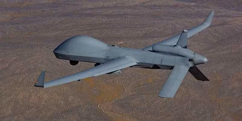 Với khả năng bay liên tục 24/24, UAV MQ-1C có thể bám sát tình hình chiến trường theo thời gian thực. Thời gian bay của UAV MQ-1C cũng không bị giới hạn bởi sức chịu đựng của phi công, khi các phi công có thể thay phiên nhau điều khiển từ trạm mặt đất.