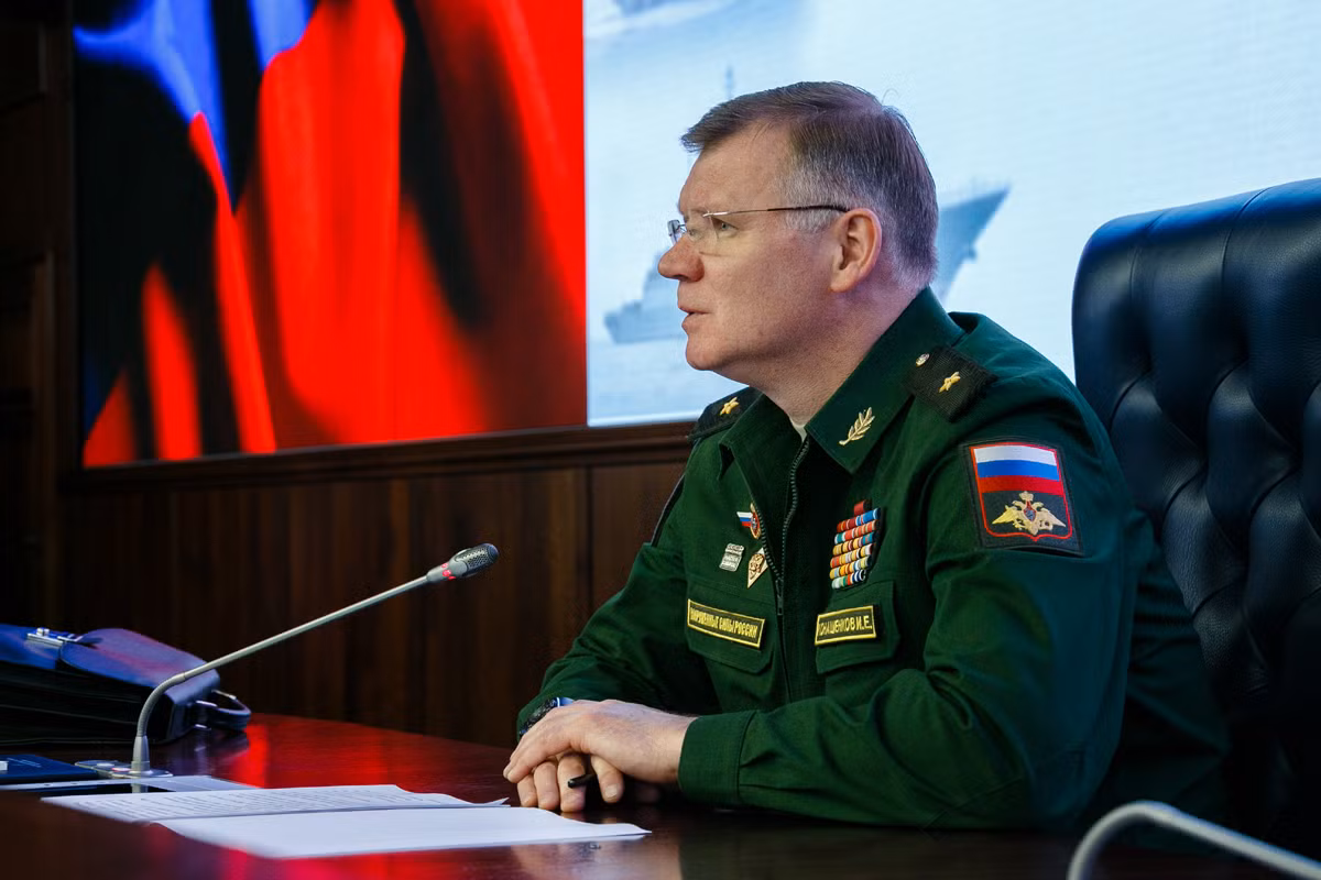 Đại diện bộ quốc phòng Nga, thiếu tướng Igor Konashenkov cho biết: “Để tham gia phái bộ gìn giữ hòa bình ở Kazakhstan, bộ quốc phòng Nga đã điều động tới Kazakhstan những đơn vị lính dù Ukyanovsk, lữ đoàn đặc nhiệm 45, sư đoàn lính dù 98 và lữ đoàn lính dù biệt lập 31”. Nguồn ảnh: Pinterest.
