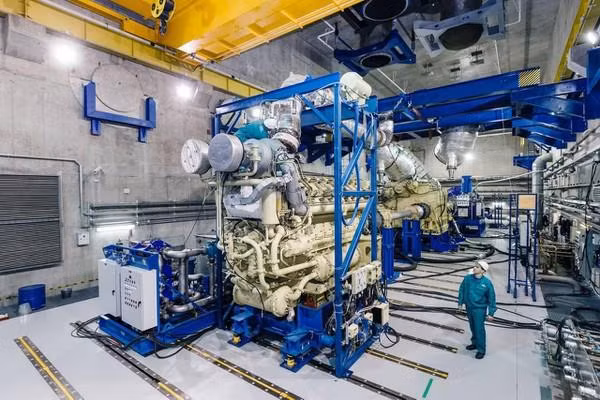 Bất chấp việc Nga khẳng định DGTA M55R ưu việt hơn, tuy vậy các động cơ này lại không được sử dụng cho khinh hạm lớp Đô đốc Grigorovich đang trong tình trạng dở dang mà vẫn phải đợi sản phẩm từ Ukraine.