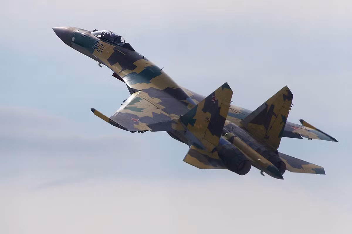 Có thông tin cho rằng Moskva sẽ chuyển giao phi đội Su-35 nói trên cho Iran trước khi kết thúc năm 2022, sau đó hai nước nhiều khả năng sẽ tiếp tục ký hợp đồng để mua sắm thêm nhiều máy bay chiến đấu hiện đại.