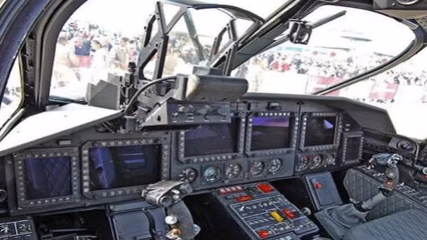 Moscow đã khởi động lại dây chuyền sản xuất Tu-160 và phiên bản hiện đại hóa Tu-160M2 trước khi hoàn thiện dòng máy bay ném bom tàng hình PAK-DA.