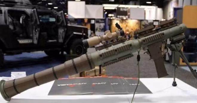 "Thước ngắm và kính ngắm quang học cho RPG-7 cần trải qua hàng loạt thử nghiệm phức tạp trong thời gian dài", chuyên gia Nga giấu tên cho biết thêm.