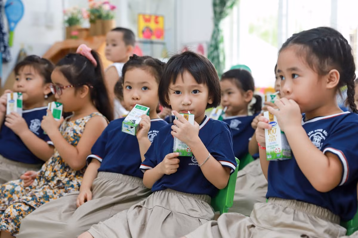 Vinamilk va hanh trinh tiep them suc manh cho tre tho-Hinh-3