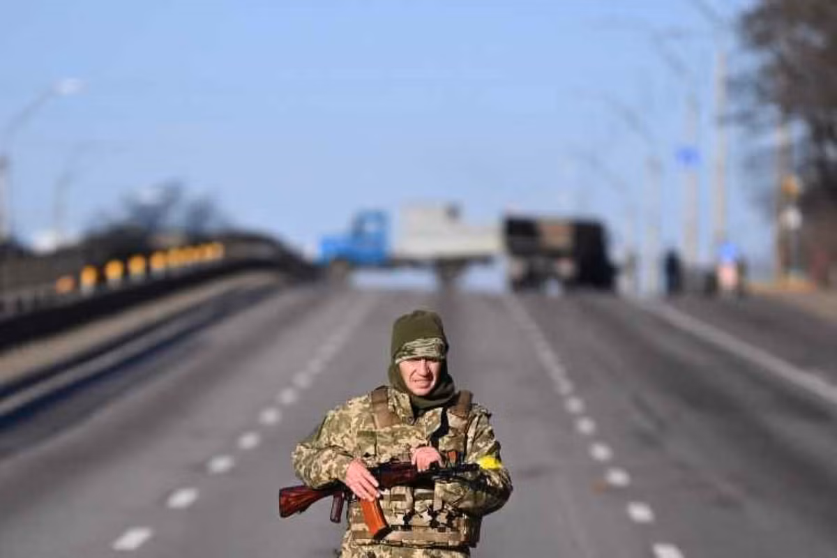 Trong một bài phát biểu vào đêm qua theo giờ địa phương, Tổng thống Ukraine Volodymyr Zelensky khẳng định rằng, hôm nay sẽ là "ngày phán xét" đối với Nga và "chúng tôi sẽ không tha thứ".