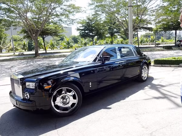 Dai gia Le An sanh dieu lai Rolls Royce 30 ti-Hinh-9