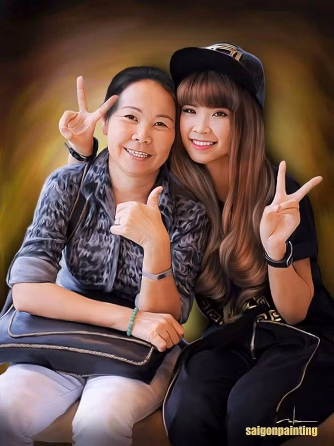 Công việc vẽ tranh trên máy tính giúp Công Hưng có được thu nhập khá. Tuy nhiên, phần lớn những bức tranh vẽ sao Việt hiện tại đều được Công Hưng tặng miễn phí cho chính nhân vật trong tranh.