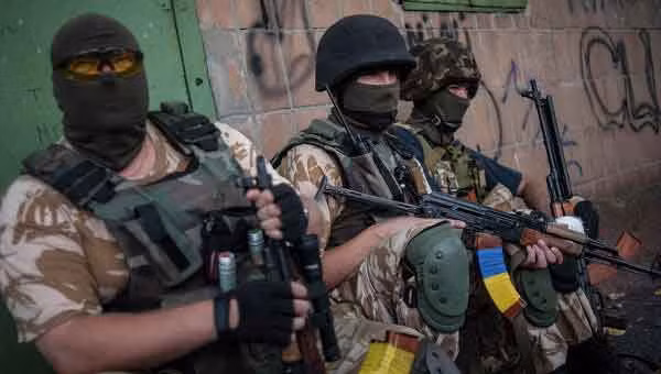 Co bien, cac tieu doan tieu phat Ukraine tro ve Kiev?