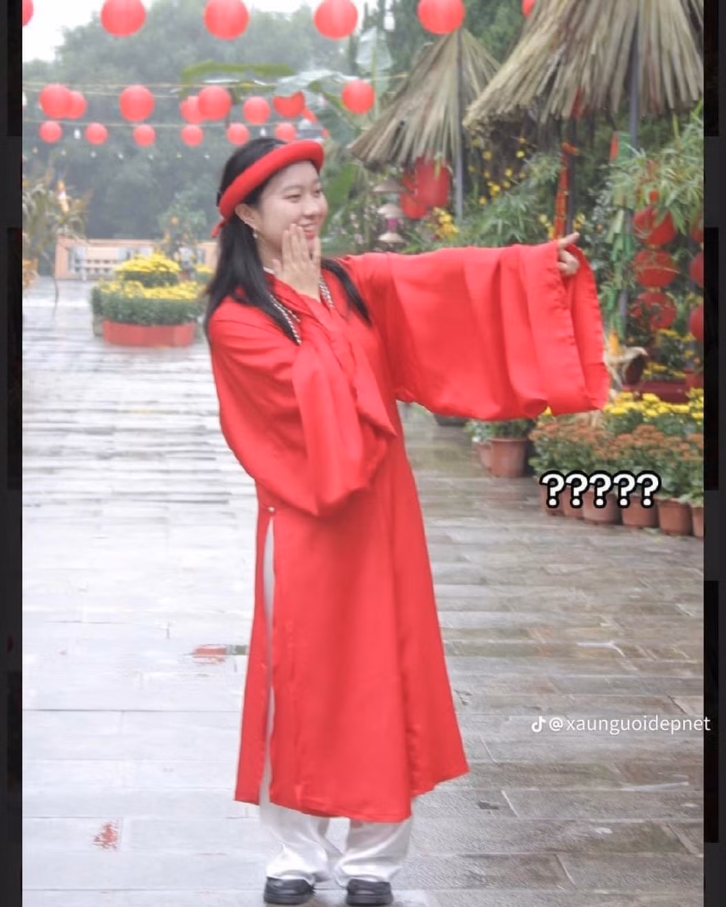 Kết quả khi tạo dáng theo gợi ý của thợ ảnh...