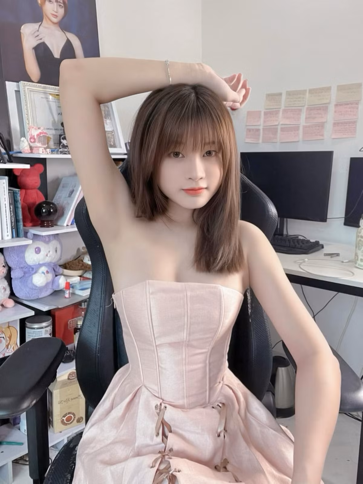 Cô nàng từng có mối tình với tuyển thủ Liên Quân Quang Hải.