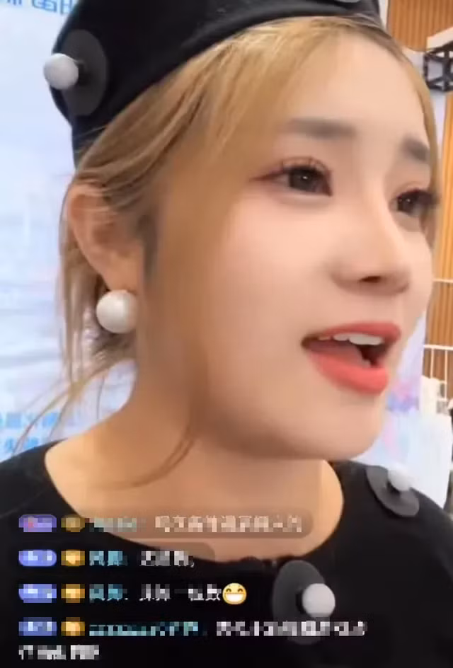 Cho tới gần đây, nữ streamer nổi tiếng một thời mới bất ngờ lên sóng khiến rất nhiều người quan tâm.