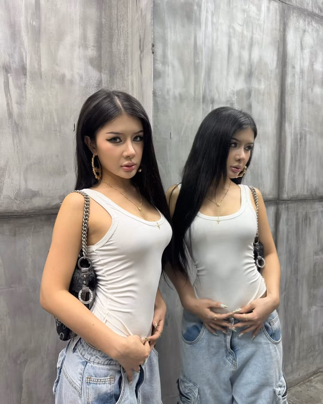 Nàng Tiktoker cũng lựa chọn lối trang điểm khá Tây khi nhấn ở phần mắt cùng màu son nude đặc trưng.