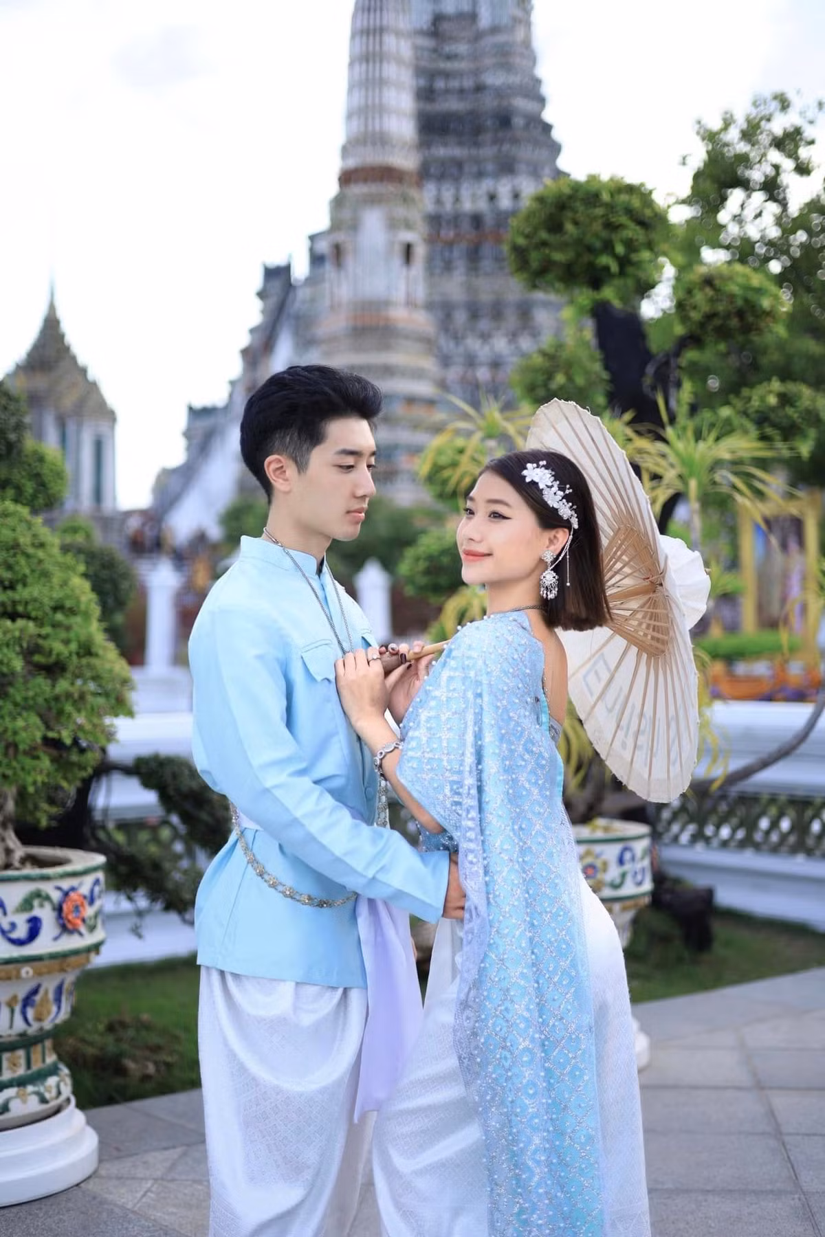Dù những ồn ào đã lắng xuống nhưng Louis Phạm vẫn bị netizen chỉ trích về hành động của mình mỗi lần xuất hiện.