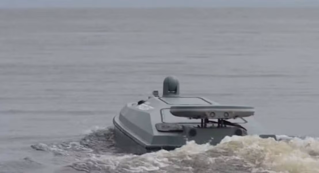Tuy nhiên vị chuyên gia cũng lưu ý rằng tàu không người lái đại diện cho một lĩnh vực mới mà đối thủ có thể tìm thấy những điểm yếu, ngay cả đó là lực lượng hải quân phương Tây được đào tạo tốt và giàu kinh nghiệm hơn.