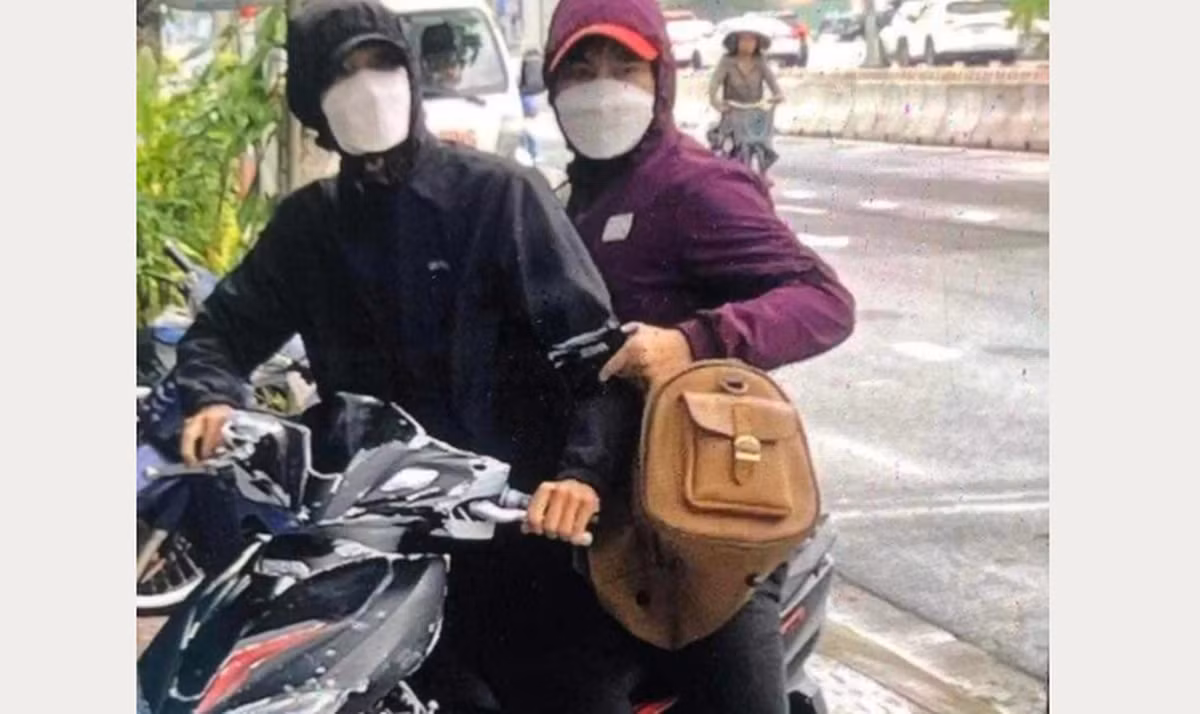  Cướp ngân hàng đâm chết bảo vệ ở Đà Nẵng: Khoảng 13h45 ngày 22/11, Nguyễn Mạnh Cường, 25 tuổi và Trần Văn Trí, 22 tuổi, đội mũ trùm đầu, đeo khẩu trang, mang theo súng, dao, chở nhau bằng xe máy đến chi nhánh Ngân hàng BIDV ở 169 Ngũ Hành Sơn, quận Ngũ Hành Sơn, TP Đà Nẵng. Trí cầm súng bắn chỉ thiên để uy hiếp nhân viên bảo vệ, còn Cường cầm dao đến quầy giao dịch đe dọa nhân viên, buộc đưa tiền. Nhân viên ngân hàng đã nhấn chuông báo động. Bảo vệ Trần Minh Thành, 50 tuổi, lao vào giằng co làm văng súng khỏi tay Trí.