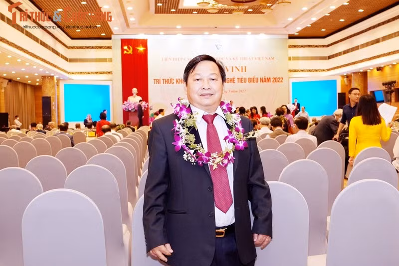 Rat tu hao va hanh phuc khi duoc vinh danh Tri thuc KHCN tieu bieu