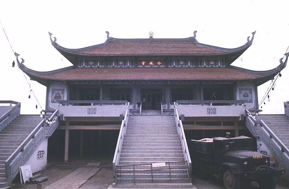 Chùa Vĩnh Nghiêm.