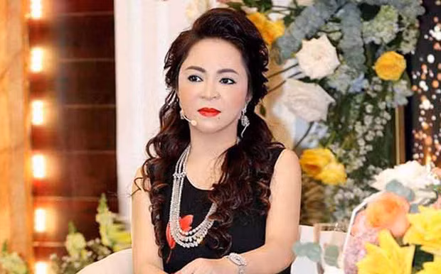 Tạm hoãn xuất cảnh đối với bà Nguyễn Phương Hằng Tam hoan xuat canh doi voi ba Nguyen Phuong Hang