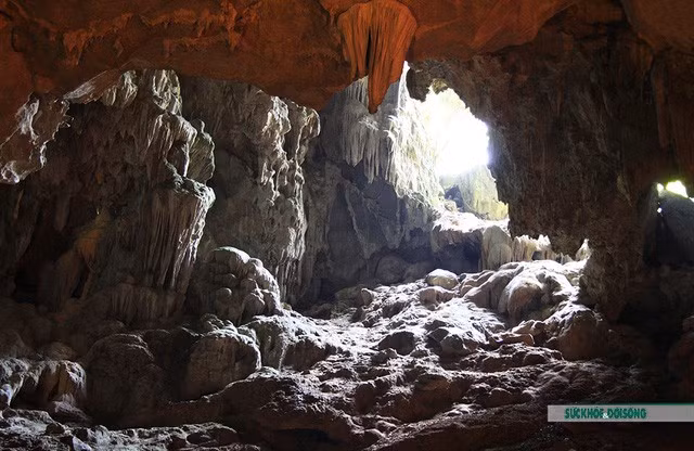 Kham pha ve dep hang dong day quyen ru o Ha Long-Hinh-19