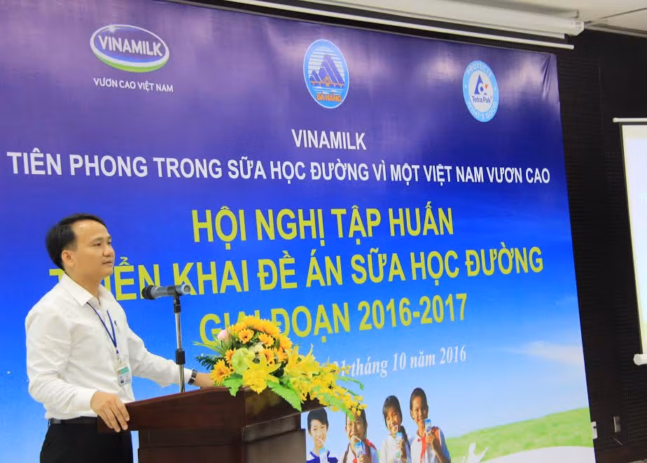 Ông Nguyễn Đình Vĩnh - Giám đốc Sở GD-ĐT TP.Đà Nẵng phát biểu khai mạc Hội nghị tập huấn triển khai Đề án sữa học đường Quốc gia tại TP.Đà Nẵng.