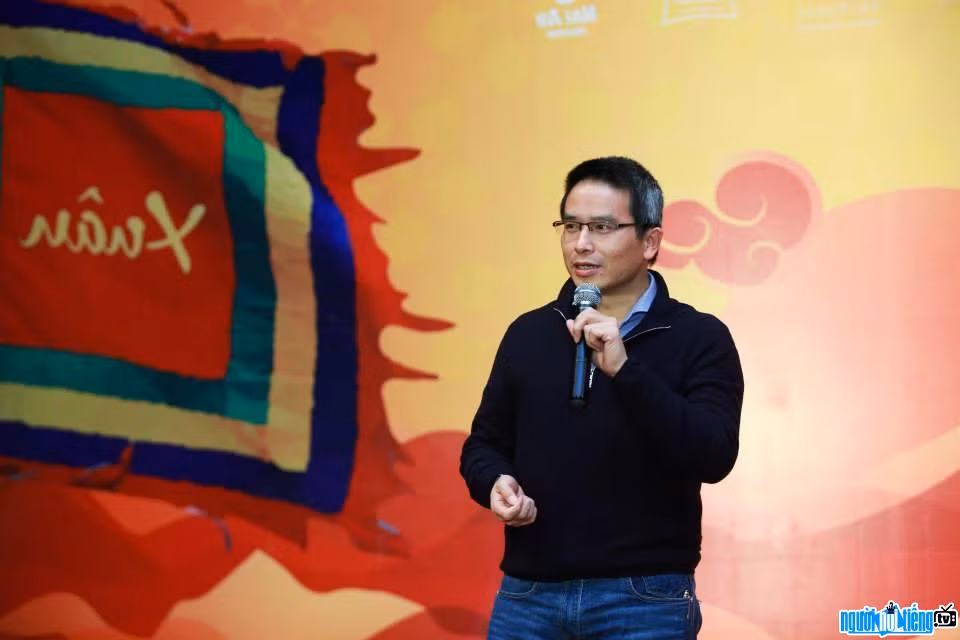 Trong một lần trả lời báo chí, ông Kiên cho biết: Để hoàn tất thương vụ này, Thiên Minh đã được sự trợ giúp của một số tổ chức tài chính nước ngoài, trong đó có Công ty Tài chính Quốc tế IFC (một thành viên của Ngân hàng Thế giới) với mức vốn tham gia là 12 triệu USD. Đây là thương vụ lớn nhất từ trước đến nay trong lĩnh vực du lịch, khách sạn ở Việt Nam. Hiện Thiên Minh là cổ đông đa số của Hải Âu sau thương vụ mua lại 89% cổ phần công ty này (trị giá 54 tỷ đồng) hồi năm 2013. Ảnh: nguoinoitieng.tv.