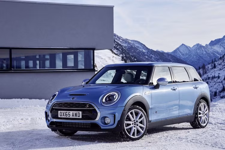 Dựa trên cơ sở Clubman thế hệ mới, Clubman ALL4 sở hữu thiết kế bên ngoài không có điểm khác biệt.